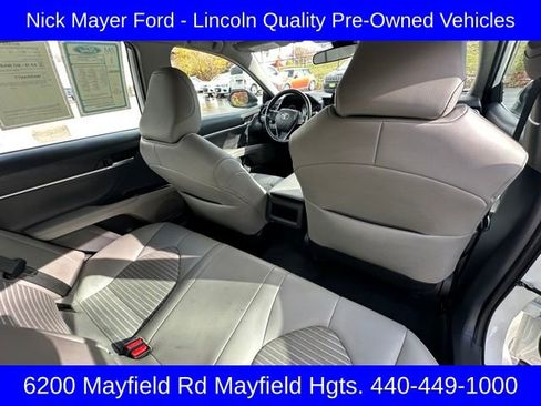 Used 2023 Toyota Camry SE image 31