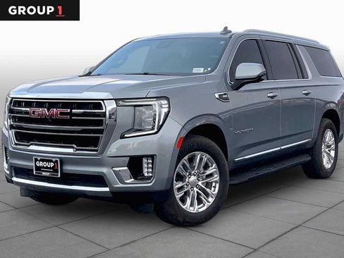 Used 2023 GMC Yukon XL SLT w/ SLT Premium Package AWD/4WD image 1