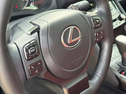 Used 2025 Lexus IS 350 F Sport RWD image 29