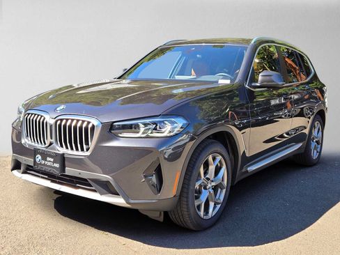 Used 2023 BMW X3 xDrive30i w/ Premium Package AWD/4WD image 7