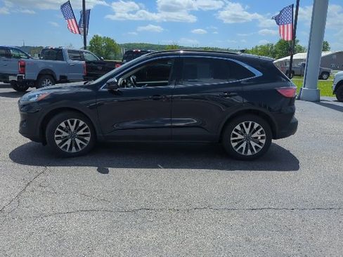 Used 2020 Ford Escape Titanium AWD/4WD image 8