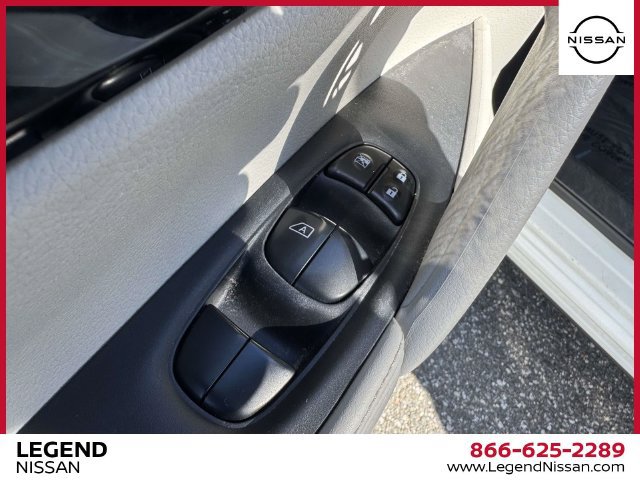 Used 2019 Nissan Rogue Sport SL AWD/4WD image 16