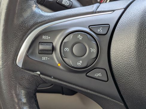 Used 2020 Buick Enclave Premium w/ Sun and Sites Package FWD image 26