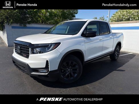 Certified 2023 Honda Ridgeline Sport image 1