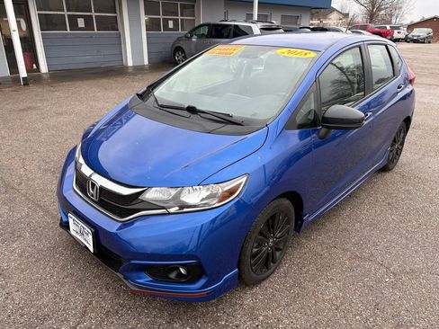Used 2018 Honda Fit Sport image 3