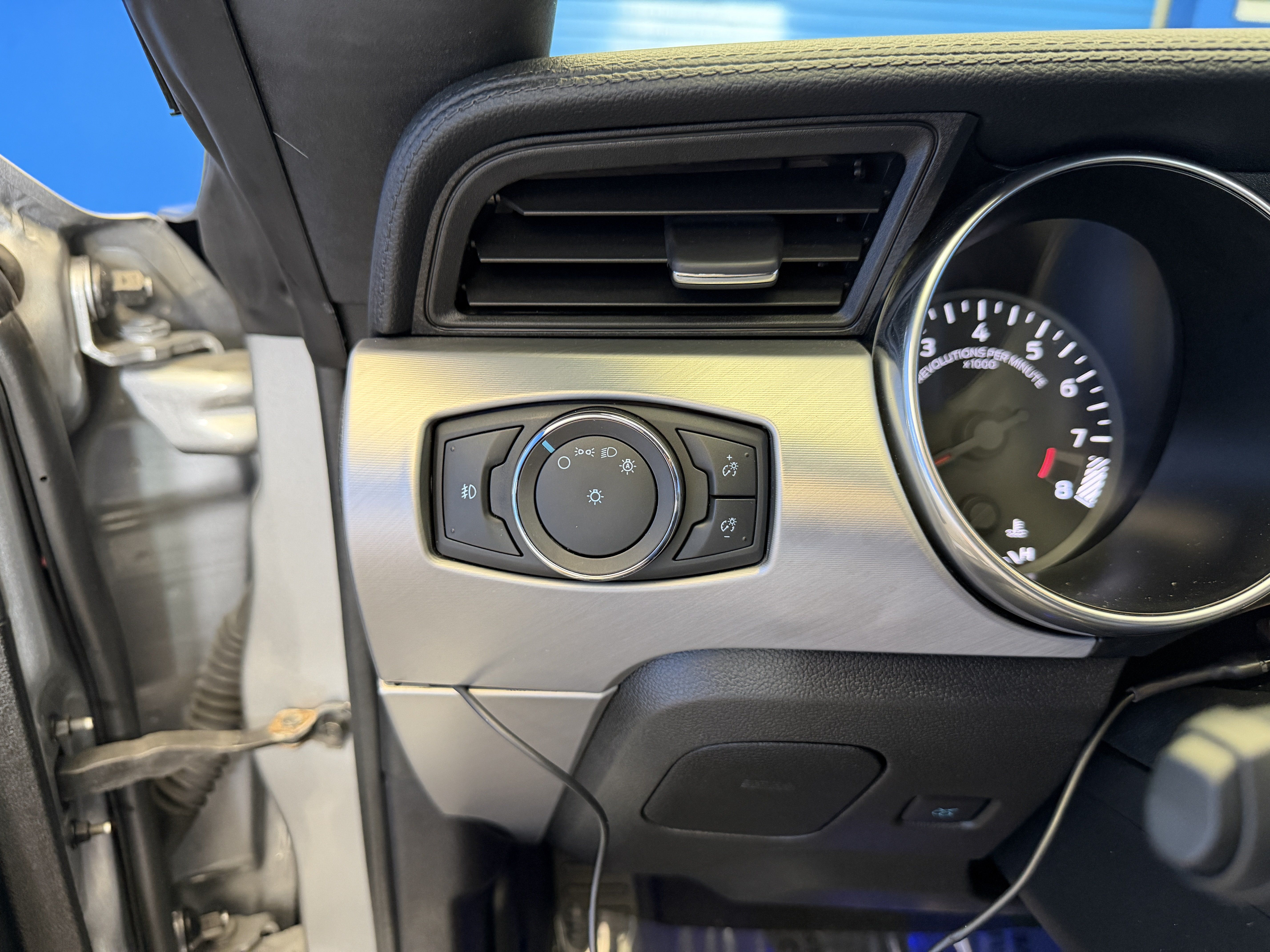 Used 2021 Ford Mustang GT Premium RWD image 14