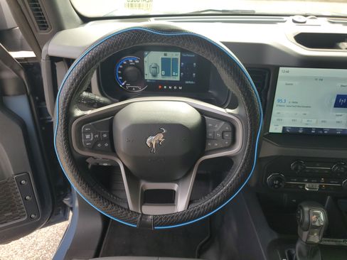 Used 2024 Ford Bronco Black Diamond image 15