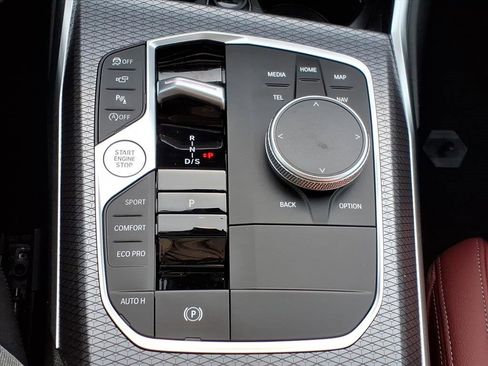 Used 2025 BMW 330i xDrive 330i xDrive w/ M Sport Package image 18