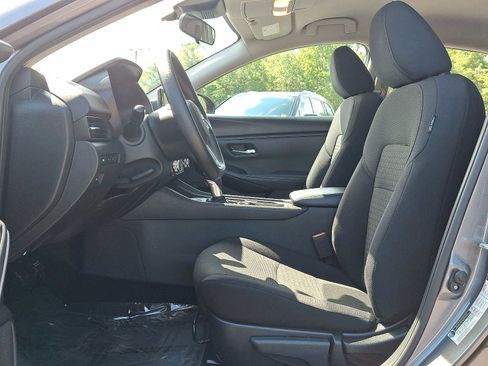 Used 2023 Nissan Sentra S image 16