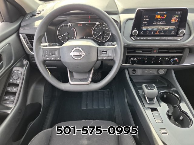 Used 2026 Nissan Rogue S FWD image 13