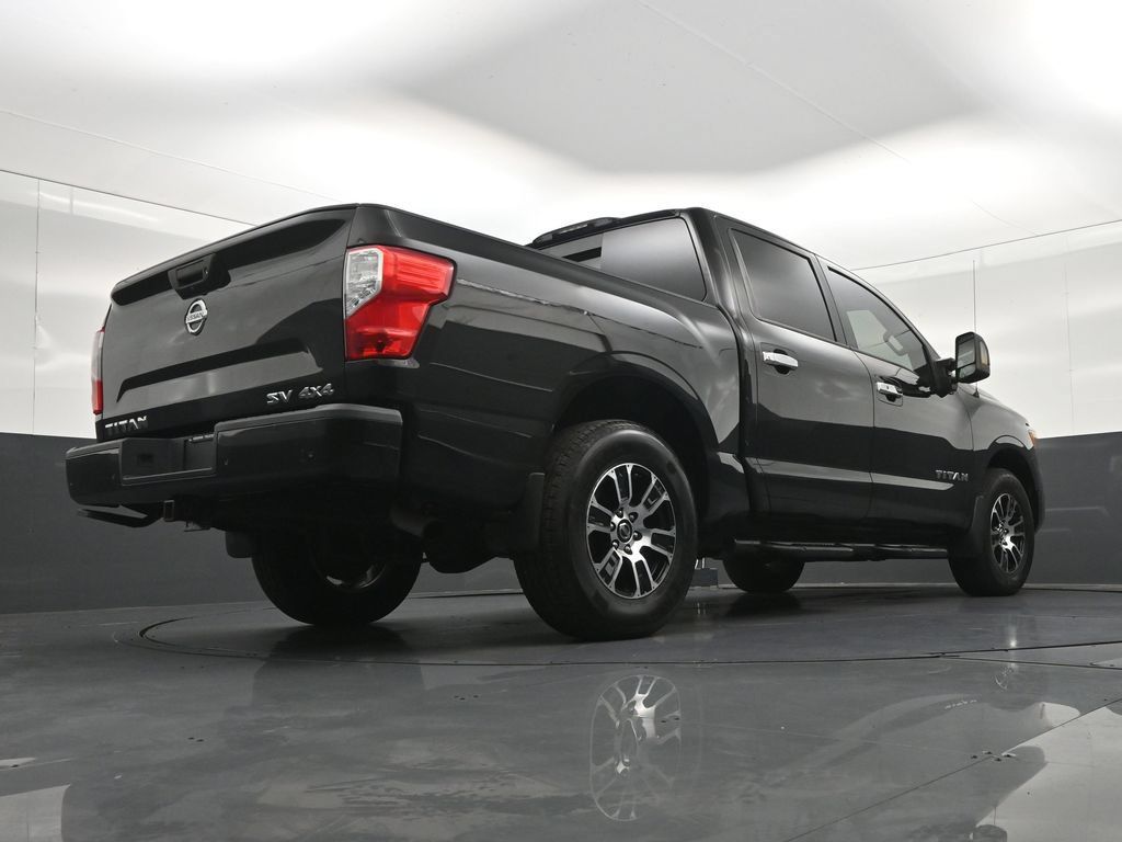 Used 2021 Nissan Titan SV w/ SV Convenience Package AWD/4WD image 27