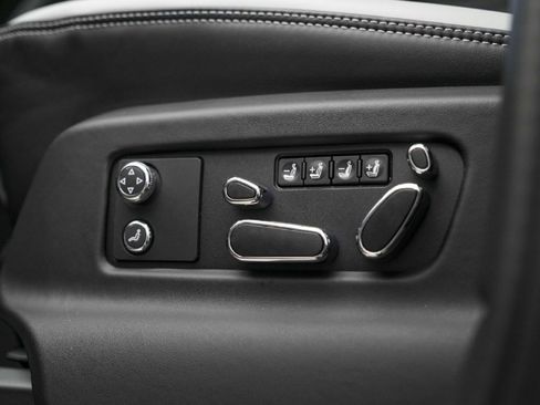 New 2026 Bentley Bentayga Speed AWD/4WD image 8