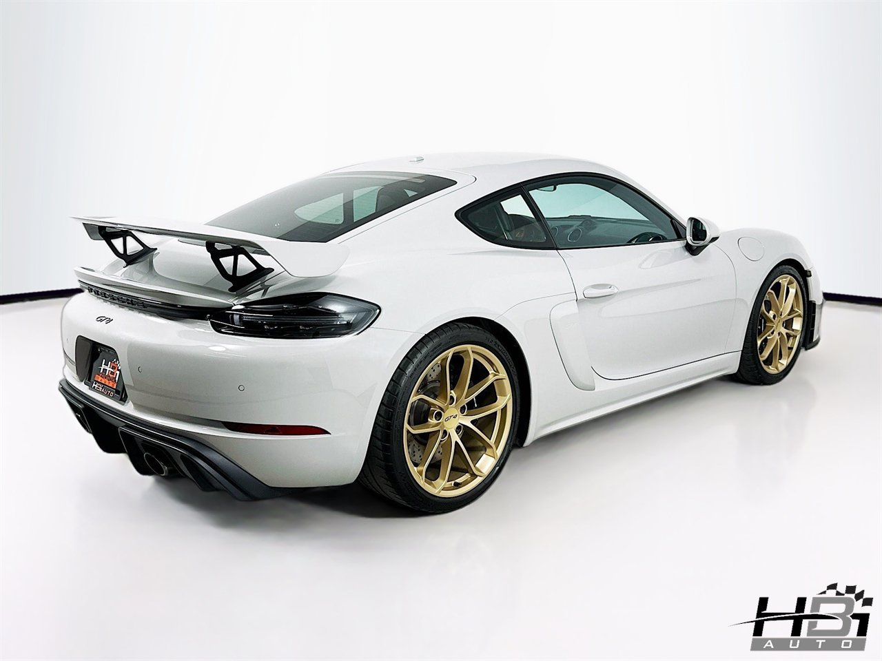 Used 2022 Porsche 718 Cayman GT4 RWD image 5