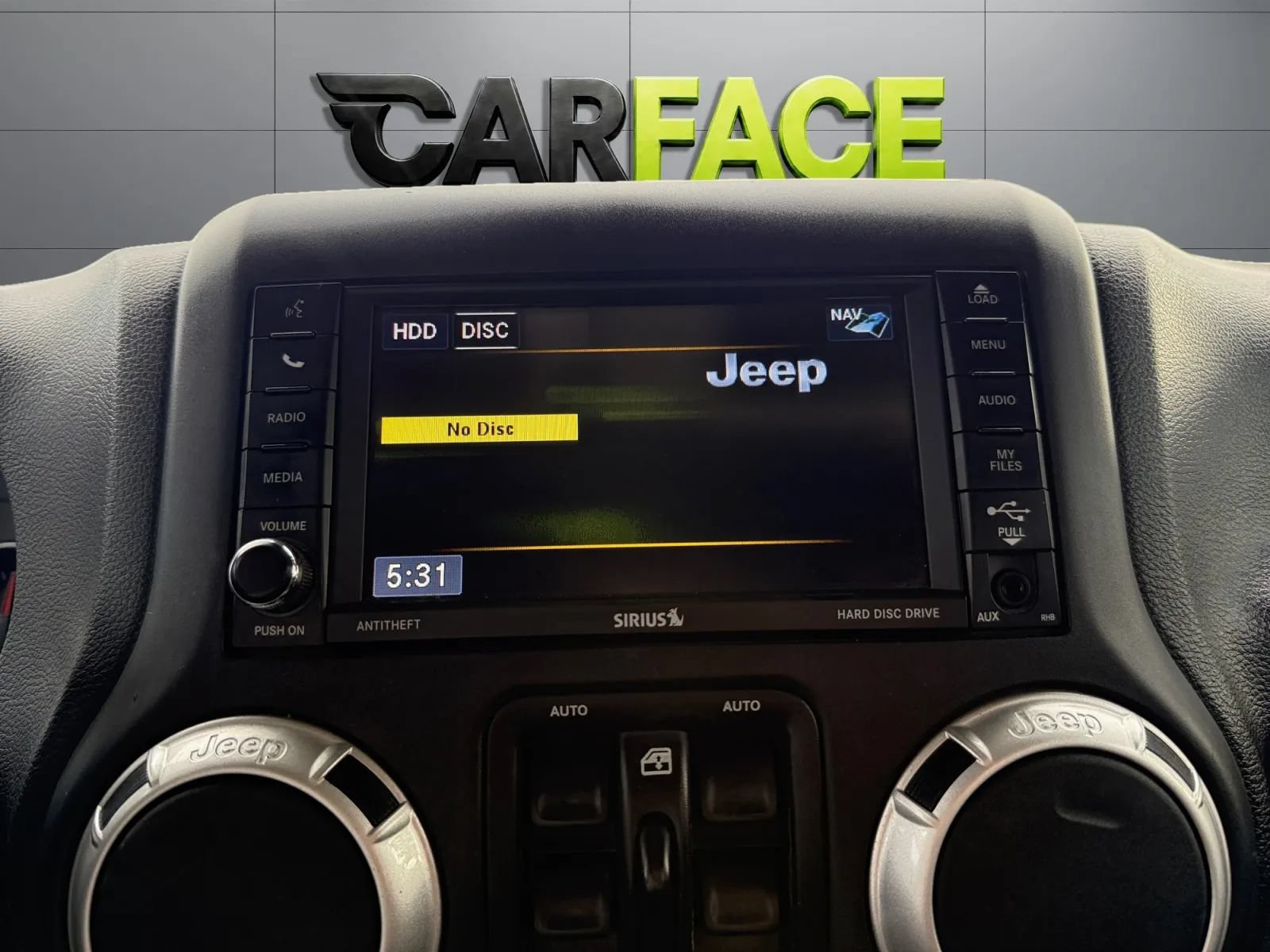 Used 2015 Jeep Wrangler Unlimited Rubicon AWD/4WD image 30