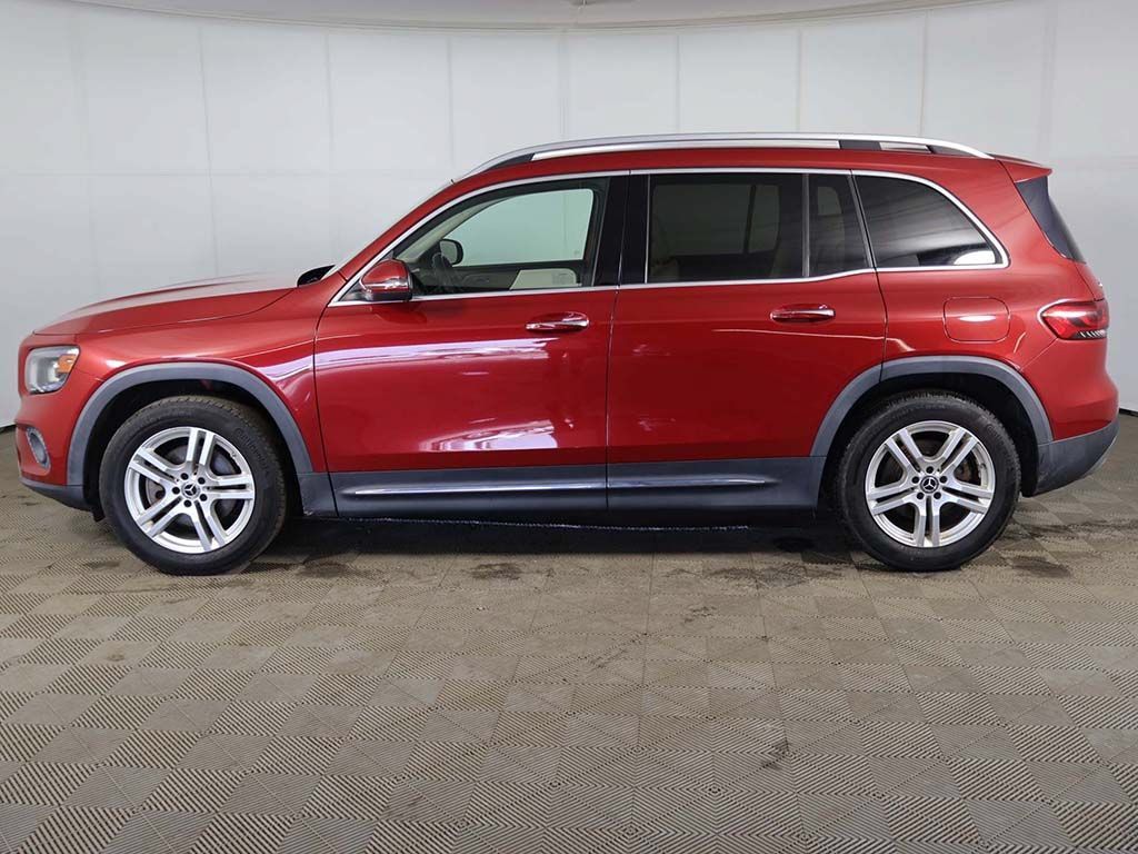 Used 2022 Mercedes-Benz GLB 250 4MATIC image 11