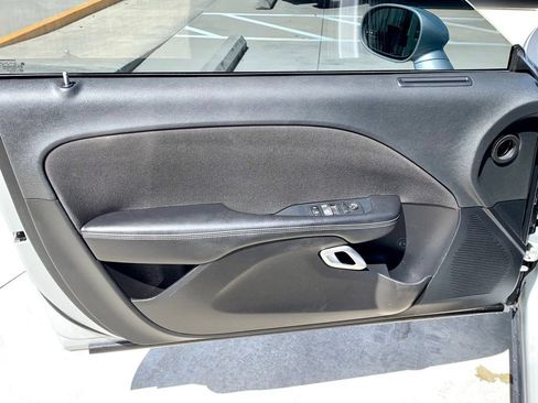 Used 2022 Dodge Challenger R/T RWD image 11