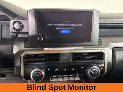 Used 2026 Toyota Tacoma SR5 AWD/4WD image 15