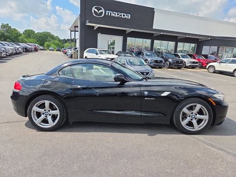 Used 2009 BMW Z4 sDrive30i RWD image 6