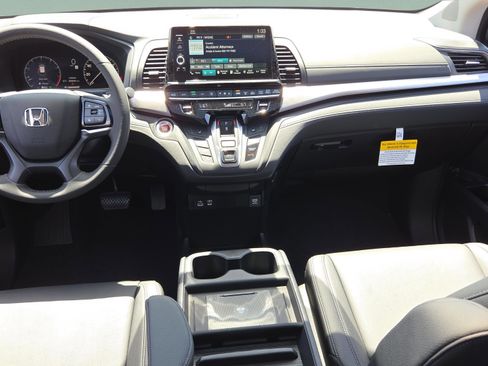 New 2026 Honda Odyssey EX-L image 13