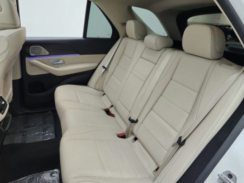 Used 2024 Mercedes-Benz GLE 350 4MATIC image 13