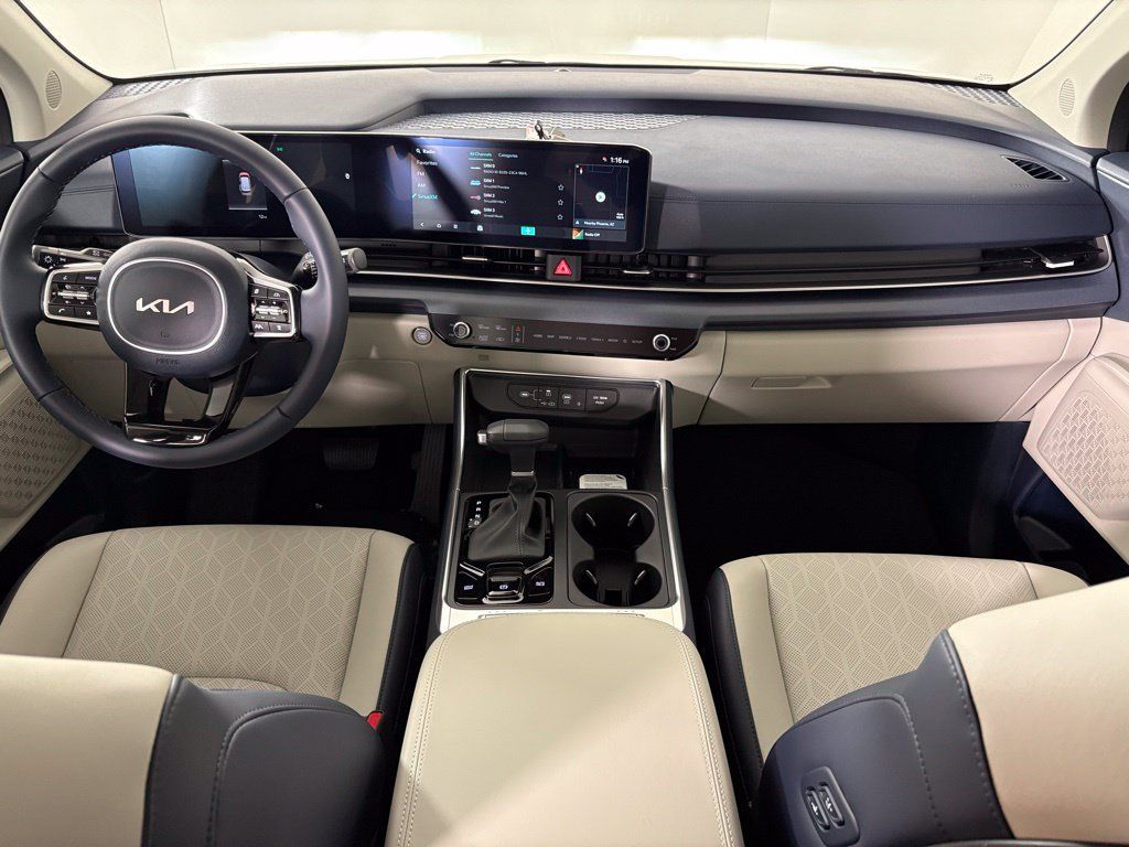 New 2026 Kia Carnival EX FWD image 34