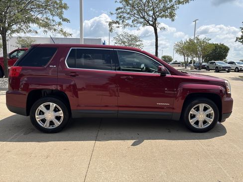 Used 2017 GMC Terrain SLE FWD image 11