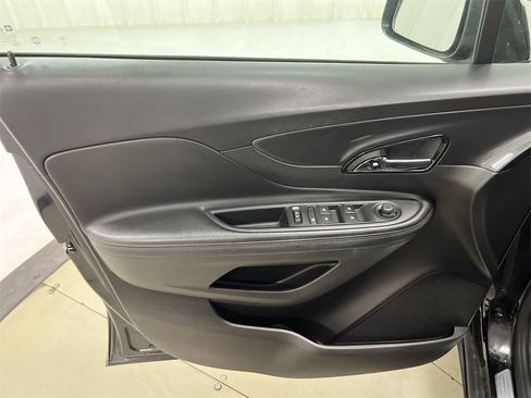 Used 2019 Buick Encore Preferred image 20