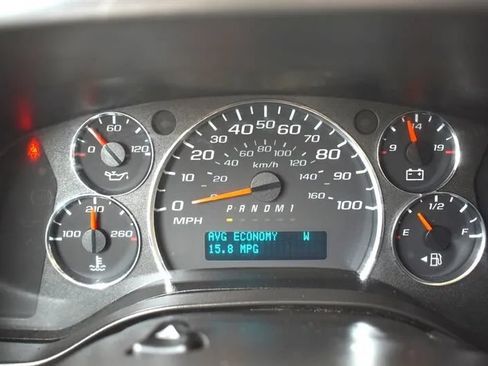 Used 2021 Chevrolet Express 2500 Extended w/ Driver Convenience Package RWD image 16
