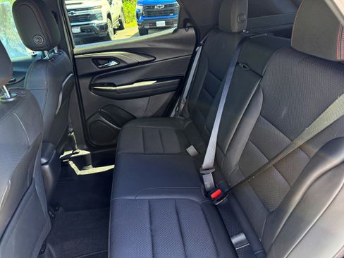 Used 2021 Chevrolet TrailBlazer RS w/ Sun and Liftgate Package AWD/4WD image 11