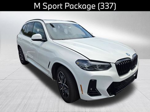 Used 2023 BMW X3 xDrive30i w/ M Sport Package AWD/4WD image 5