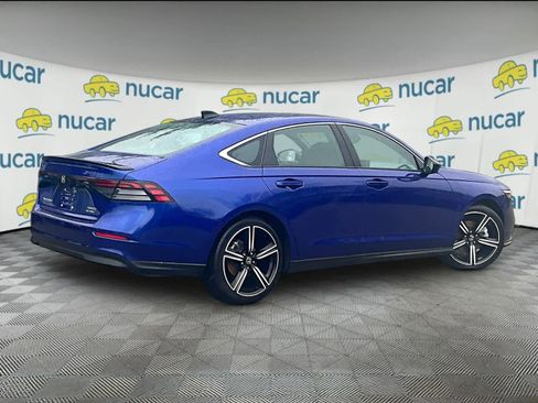 Used 2024 Honda Accord Sport image 6