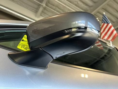 Used 2024 Subaru Crosstrek 2.5i Limited AWD/4WD image 7