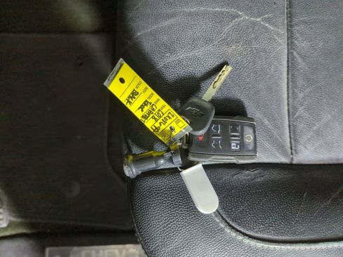 Used 2018 Chevrolet Tahoe LT w/ RST Edition image 23