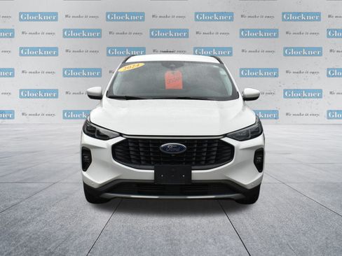 Used 2024 Ford Escape Platinum AWD/4WD image 2
