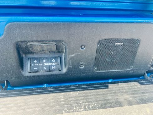 Used 2024 GMC Sierra 1500 AT4X image 14