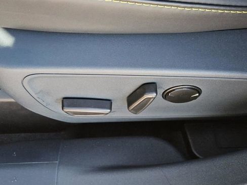 New 2026 Ford Maverick Lobo image 25