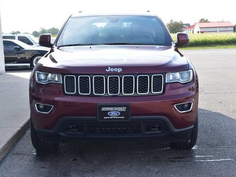 Used 2017 Jeep Grand Cherokee Laredo w/ Quick Order Package 23E AWD/4WD image 13