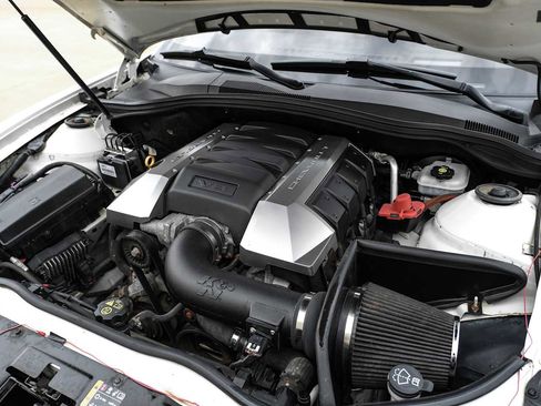 Used 2011 Chevrolet Camaro SS w/ RS Package image 40