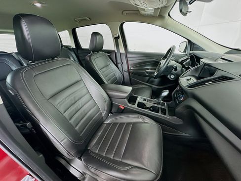 Used 2018 Ford Escape SEL image 30