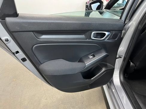 Used 2024 Honda Civic Sport image 19