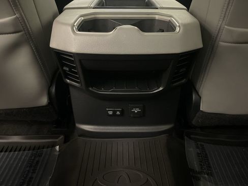 Used 2023 Toyota Tundra Limited w/ Power Package AWD/4WD image 15