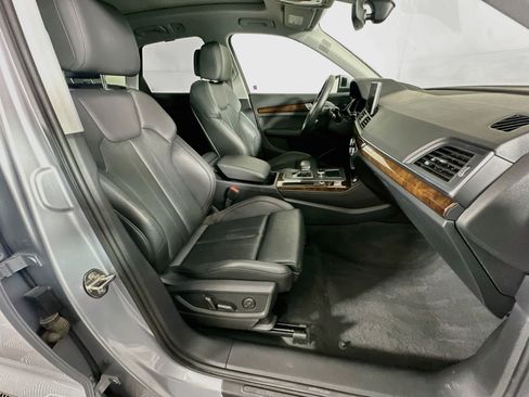 Used 2019 Audi Q5 2.0T Premium Plus w/ Premium Plus Package AWD/4WD image 34
