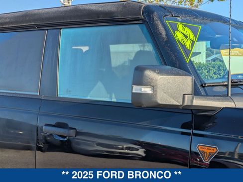 Certified 2025 Ford Bronco Badlands image 10