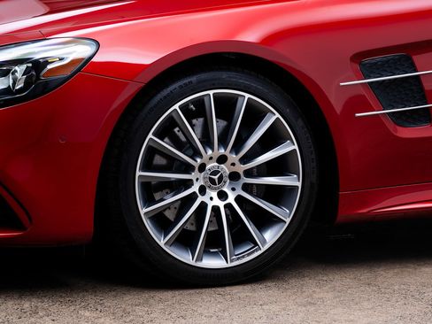 Used 2019 Mercedes-Benz SL 450 image 5