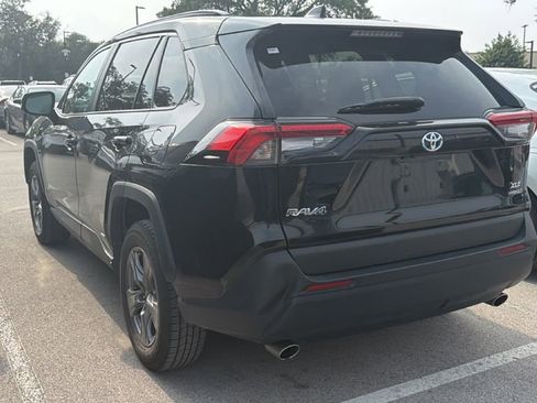 Certified 2024 Toyota RAV4 XLE AWD/4WD image 7