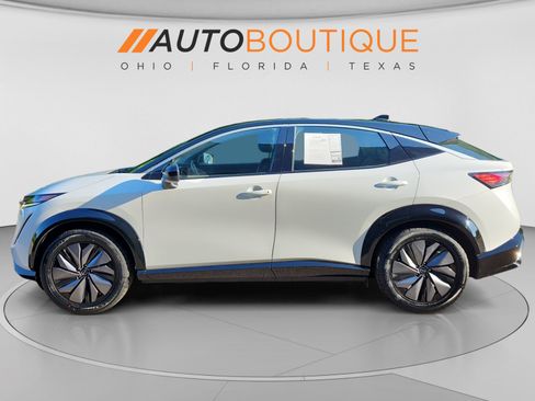 Used 2023 Nissan Ariya FWD image 2