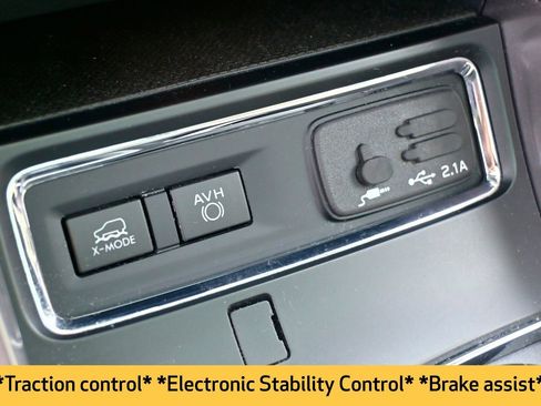 Certified 2022 Subaru Ascent Limited w/ Technology Package image 10