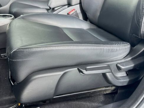 Used 2015 Honda Fit EX image 24