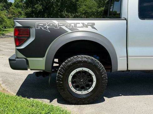 Used 2014 Ford F150 Raptor w/ Equipment Group 801A Luxury AWD/4WD image 10
