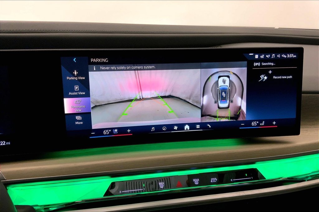Certified 2023 BMW i7 xDrive60 AWD/4WD image 16